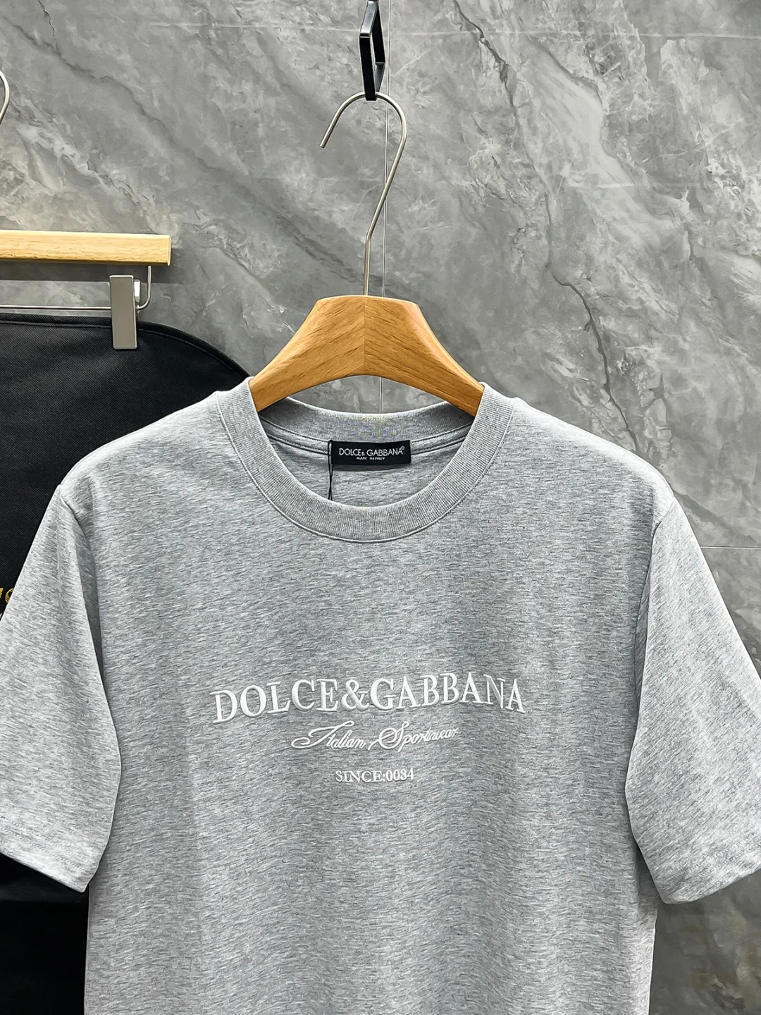DG 26 New Arrival T ～ Same Style～ Premium ！ logo ，Premium ， ， ， ， ， ， ， ， ， ！！ ：Black White Size：S-2XL